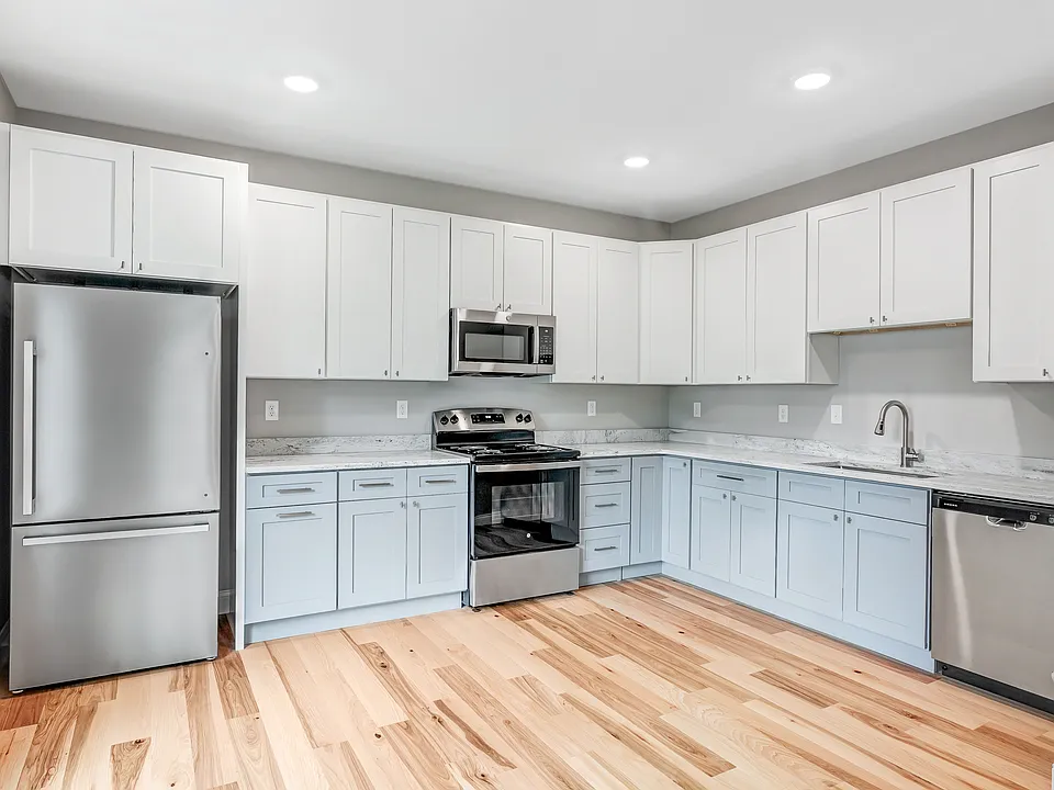 3409-3411 Juniata St #3411-A