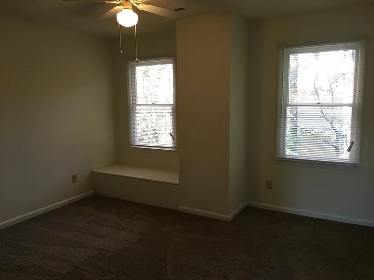 4128 Kaplan Dr — Photo 5