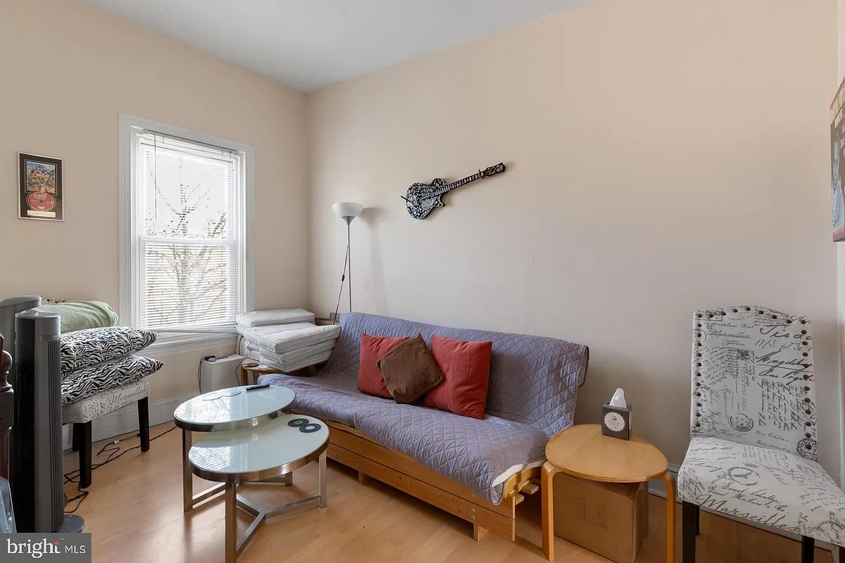 Building Photo - 1804 Fairmount Ave #3