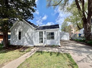 928 Morton Ave, Des Moines, IA 50316