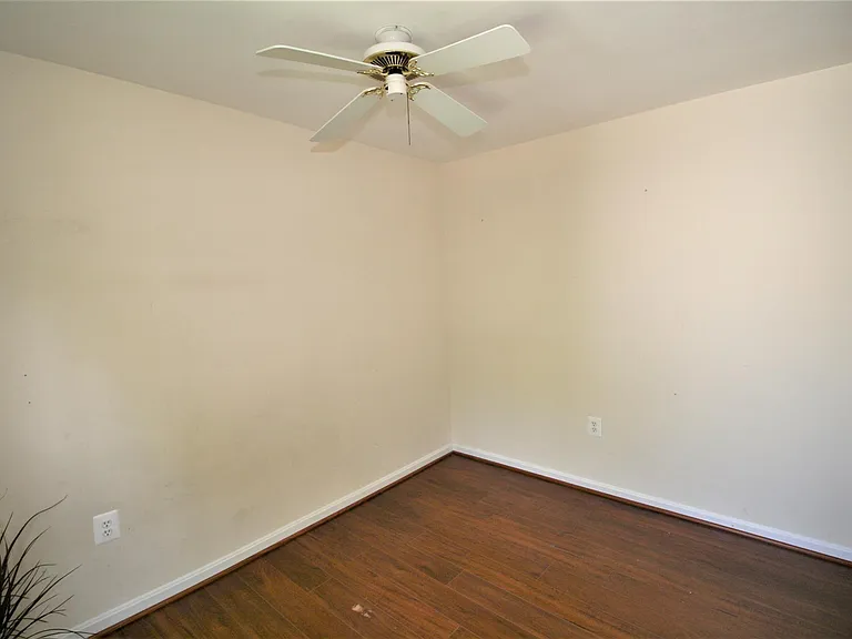 10602 Tuppence Ct — Photo 19