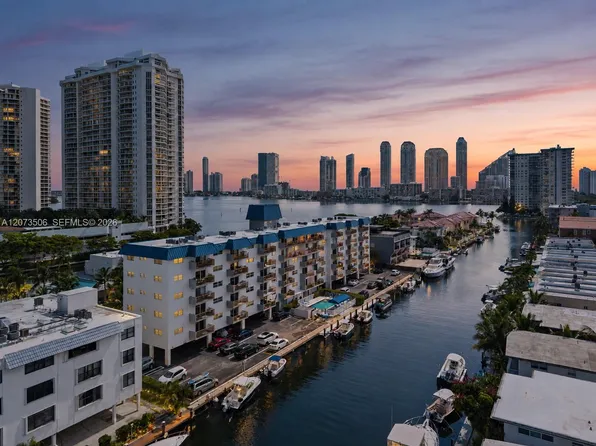 3770 NE 171st St APT 504, North Miami Beach, FL 33160