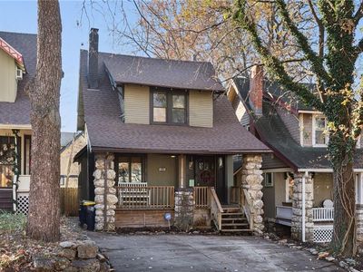 619 E 42nd St, Kansas City, MO, 64110