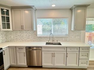 1830A Toyon Dr, Concord, CA 94520