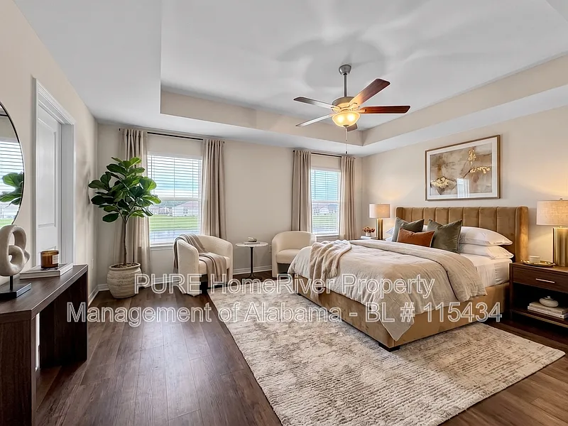4 bed, 2.0 bath, 1987 sqft, $2,295 — Photo 3