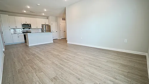 350 Connection Blvd Photo 1