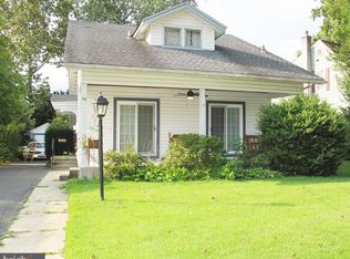 112 Pear St, Palmyra, NJ 08065