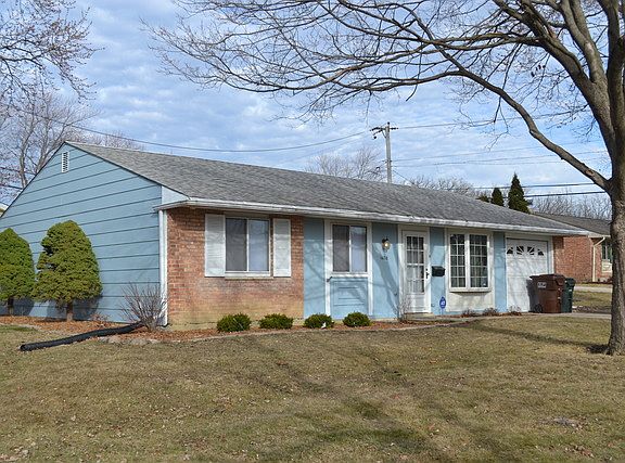 2nd image of 16710 Le Claire Ave