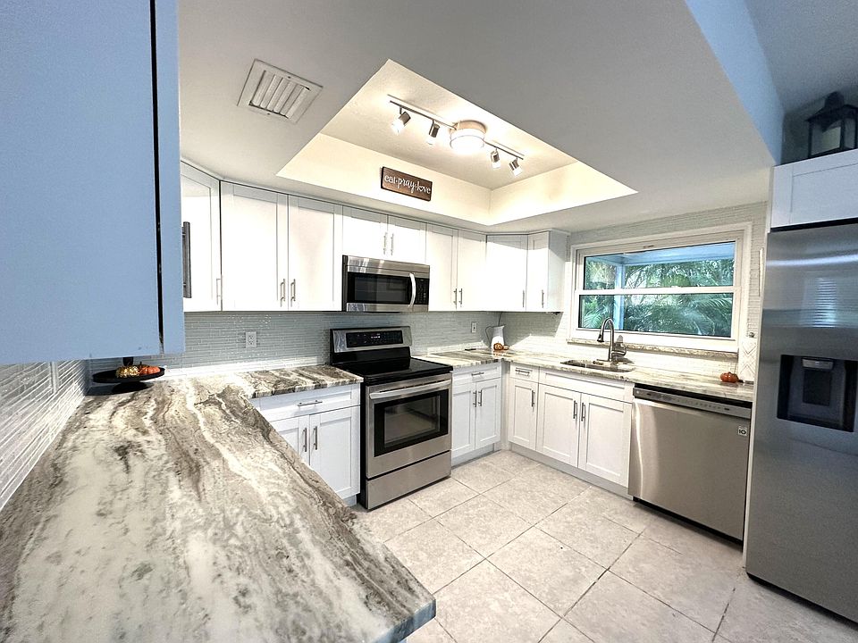 1st image of 13837 54th Ln N