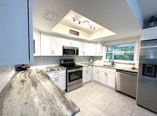 13837 54th Ln N, West Palm Beach, FL 33411