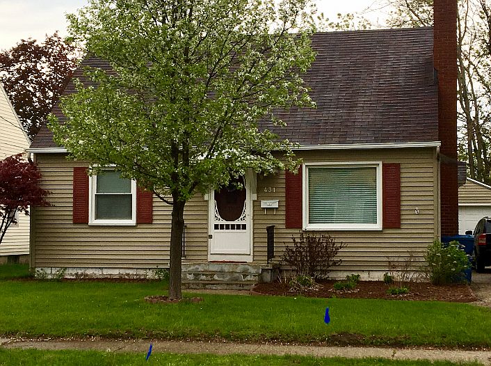 1st image of 431 Mae Thy St SE