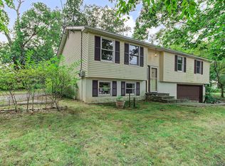 47 Jean Drive, Cortlandt Manor, NY 10567