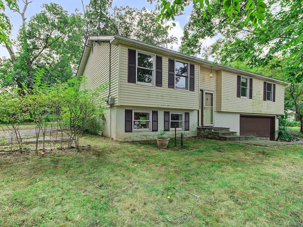 47 Jean Drive, Cortlandt Manor, NY 10567