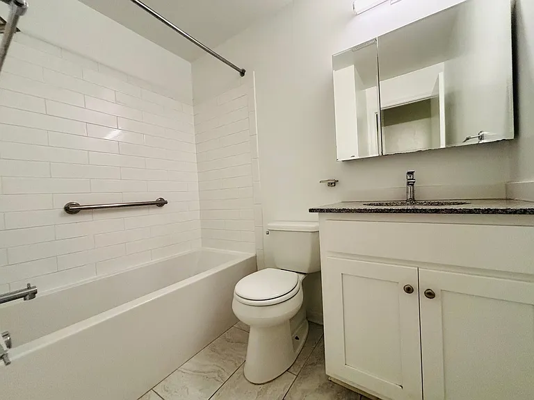 927AB - 410 Houston St. - DM — Photo 74