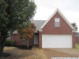 8982 Travis Dr, Olive Branch, MS 38654