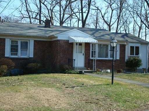 1st image of 24 Garden Dr