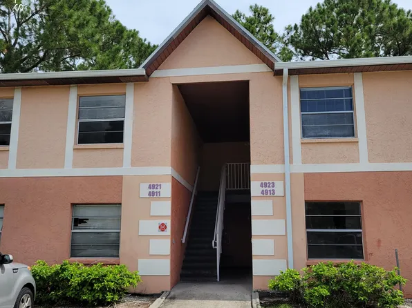 4921 Pinewood Dr NE #8, Palm Bay, FL 32905