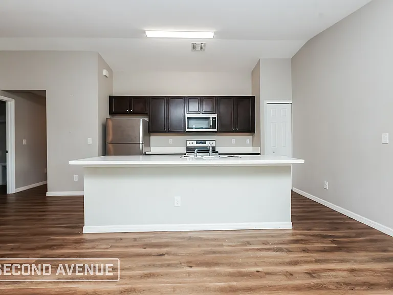 3908 23rd St SW — Photo 7