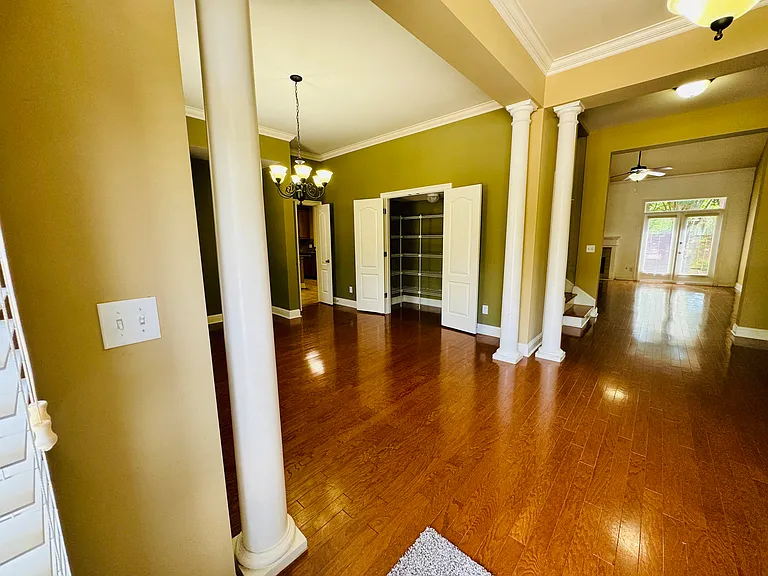 8707 Morning Pl — Photo 9