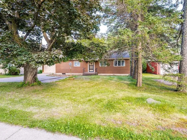 3824 E Superior St, Duluth, MN 55804