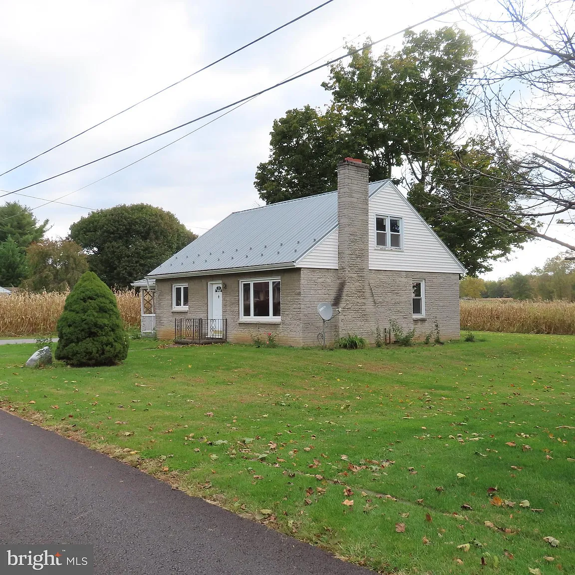7290 Angle Rd photo 1