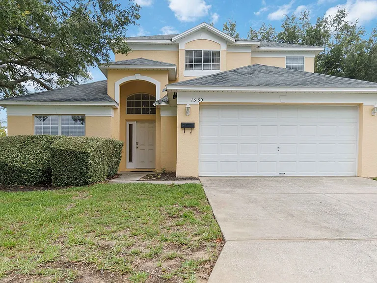 1550 Casterton Cir — Photo 2