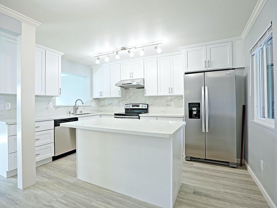 1st image of 4813 Vesca Way