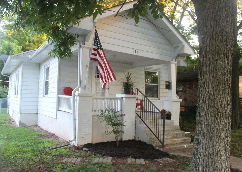 Front of house_07112016