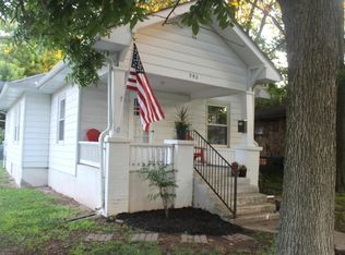 946 E Loren St, Springfield, MO 65807