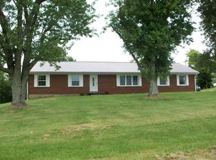 1615 Warwick Rd, Harrodsburg, KY 40330