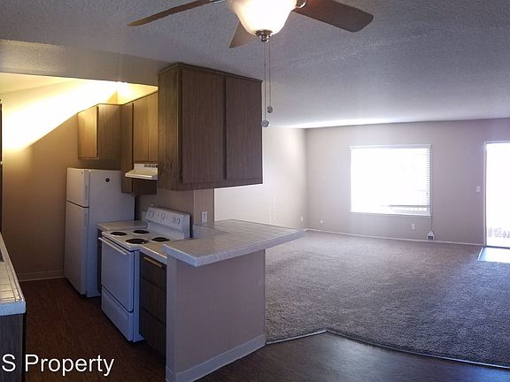 3rd image of 4045 Mississippi St APT 5