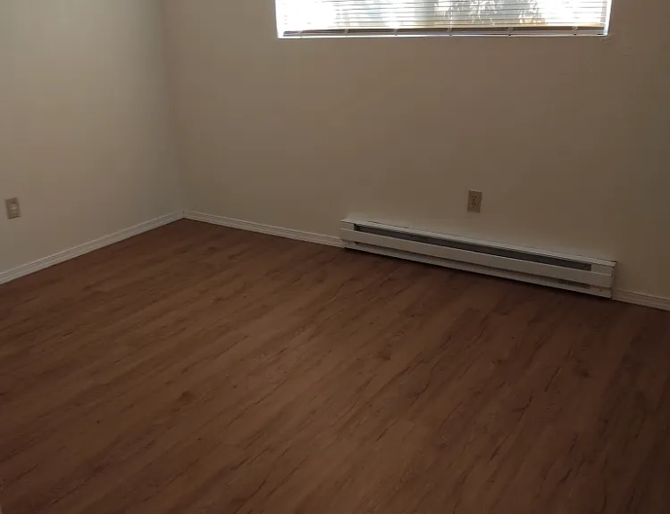 802 Wheeler St #3 — Photo 5