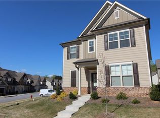 6005 Harbour Mist Dr, Flowery Branch, GA 30542