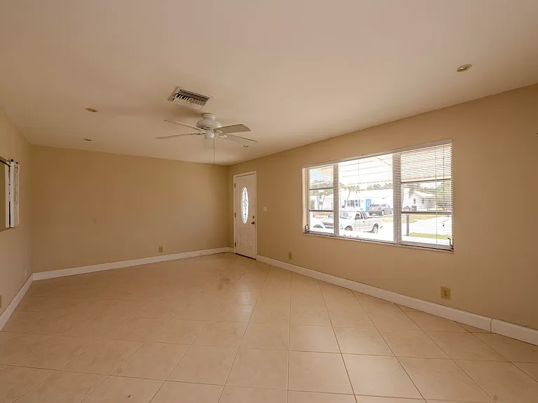 2107 Campanelli Blvd — Photo 14