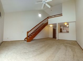 1014 N Sunnyvale Ln UNIT I, Madison, WI 53713