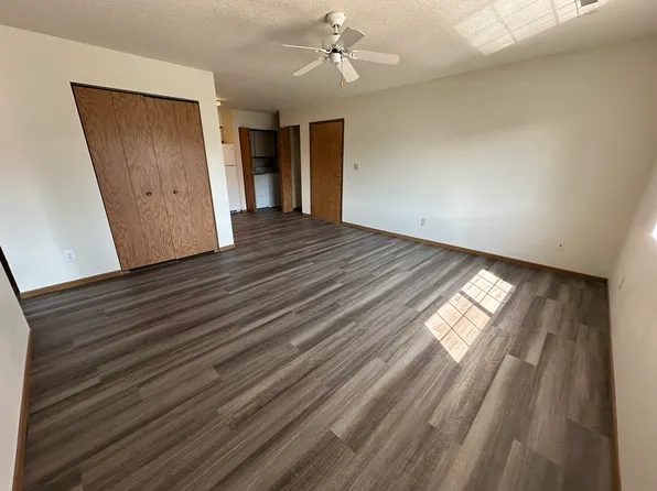 422 Peterson St, Iowa City, IA 52245