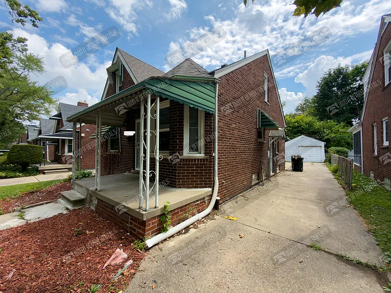 11268 Lakepointe St — Photo 1