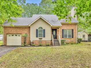 177 Gaskins Rd S, Dickson, TN 37055