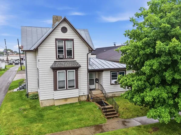 231 E Mary St, Bucyrus, OH 44820