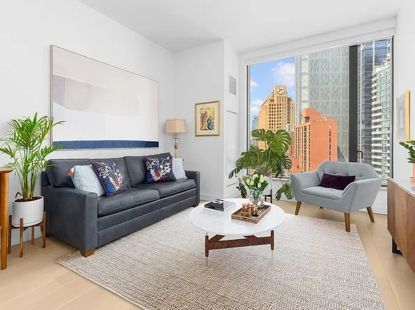 11 Hoyt St #18D, Brooklyn, NY 11201