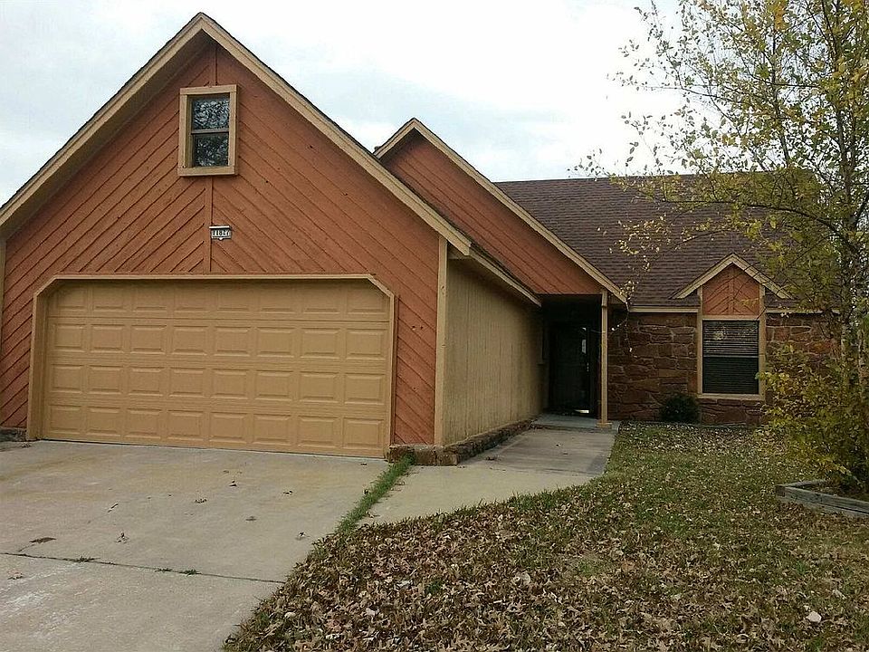 Charming 4 bedroom 2 bath 