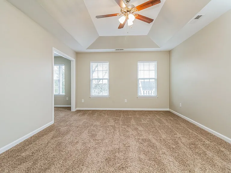 1716 Carlyon Ct — Photo 6