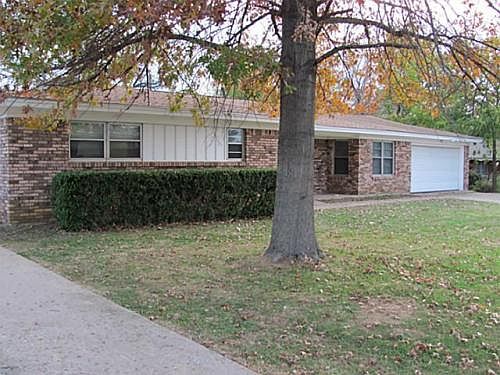 2nd image of 6904 Shauna Dr