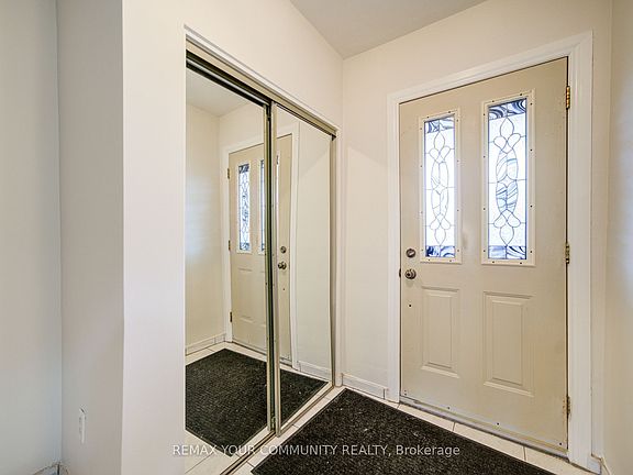 3rd image of 69 Wintergreen Rd