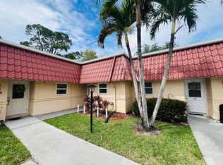 146 Amherst Lane, Greenacres, FL 33467