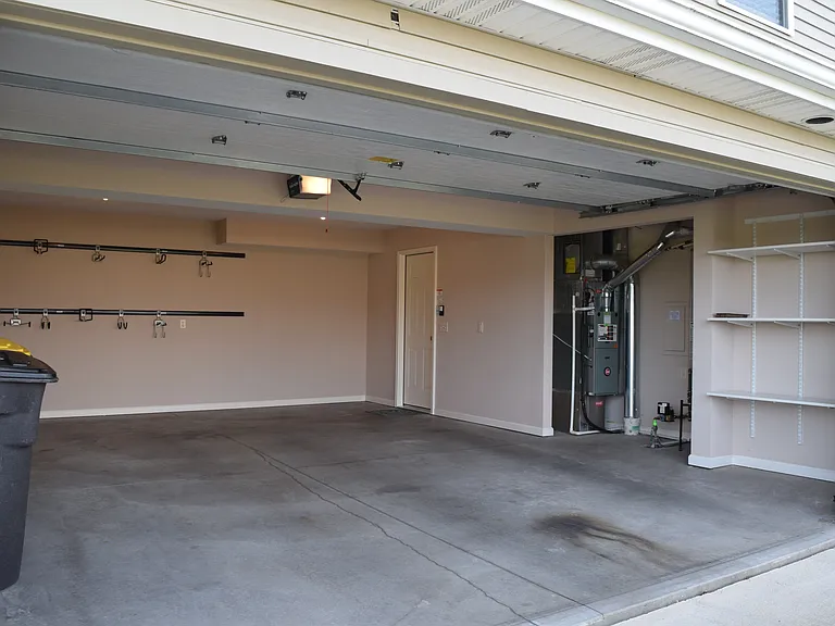 10039 Oak Trail Rd — Photo 17