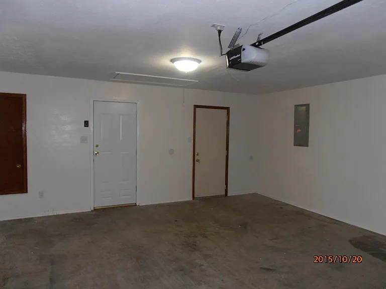 4010 SW Hickory Ln — Photo 27