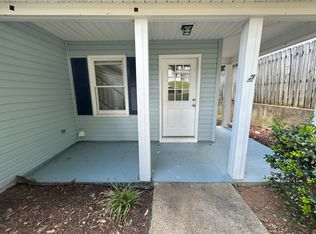 550 Farmingdale Rd SE, Huntsville, AL 35803