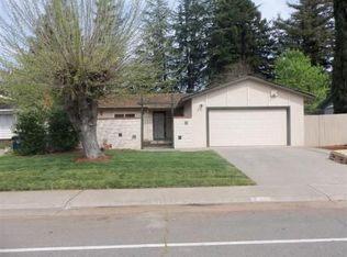 2230 W La Loma Dr, Rancho Cordova, CA 95670