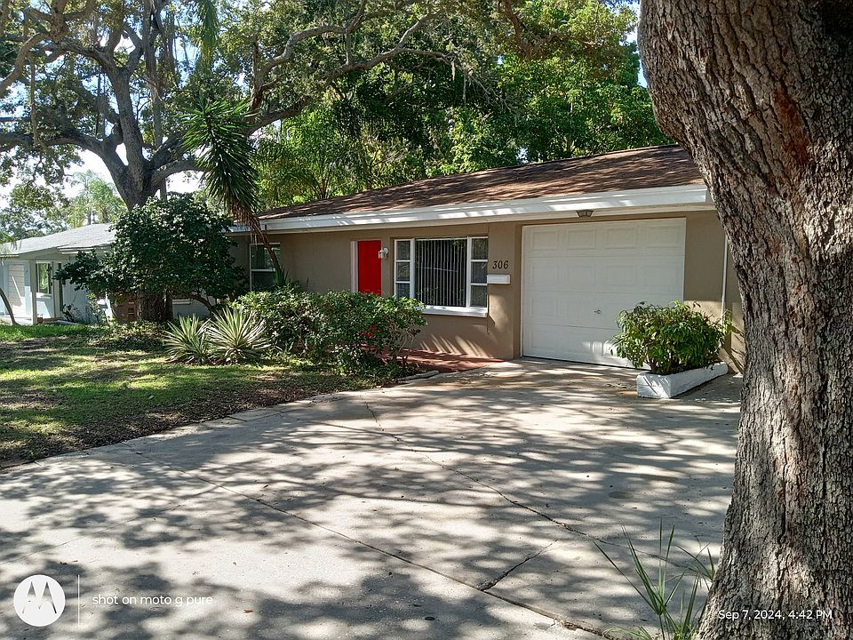 1st image of 306 Woodlawn Ave